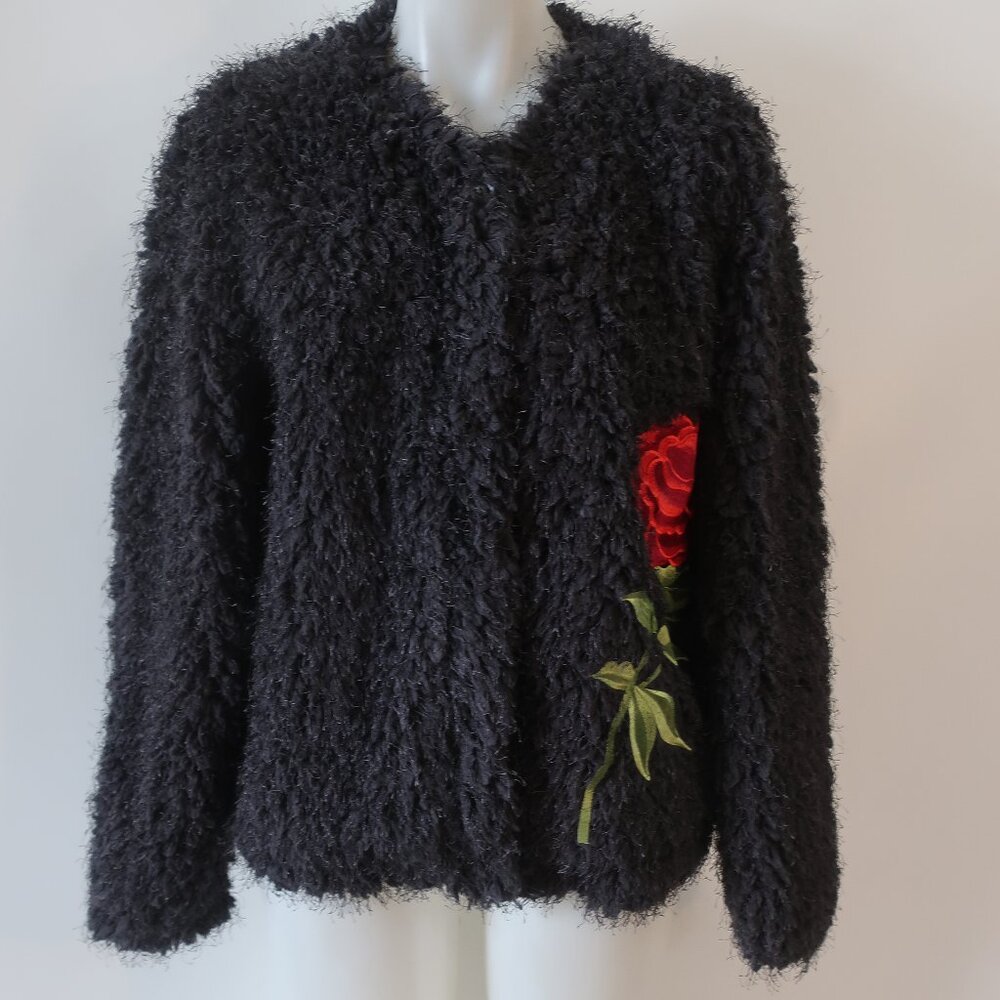 NWT Womens Moving Forward Black Red Green Rose Faux Furry Jacket L
